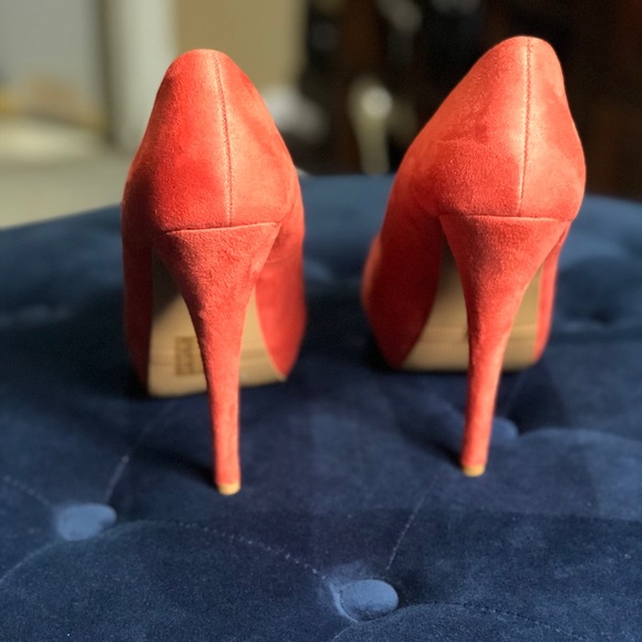 NWOB Forever 21 peep toe Platforms heels - Picture 8 of 8